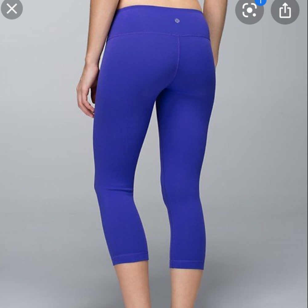 LULULEMON WUNDER UNDER REVERSIBLE CROP LEGGINGS